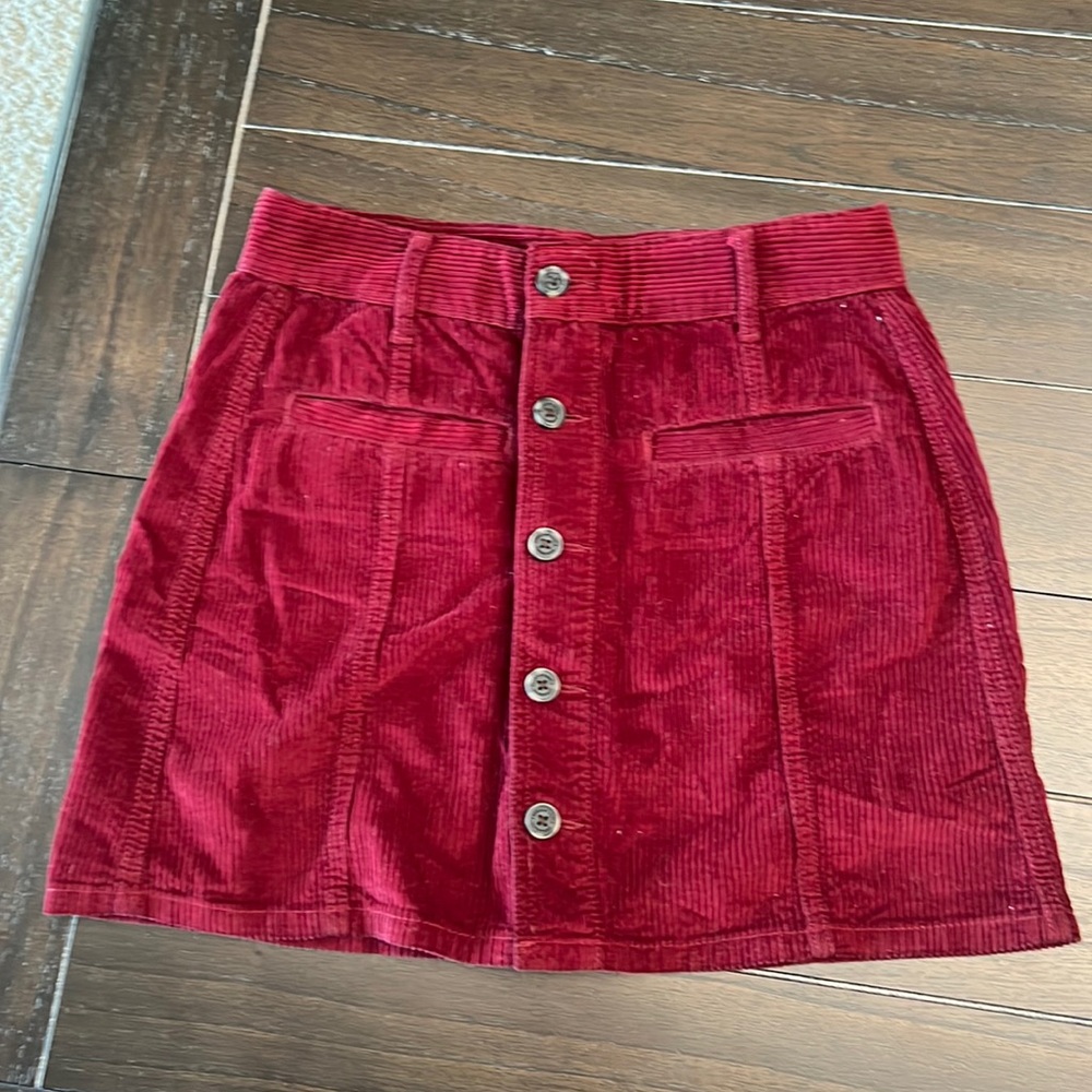 American Eagle red corduroy skirt. Size small.